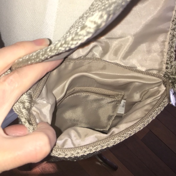 ❤️Madison Studio Taupe Crossbody Knit Bag❤️ - Picture 5 of 5